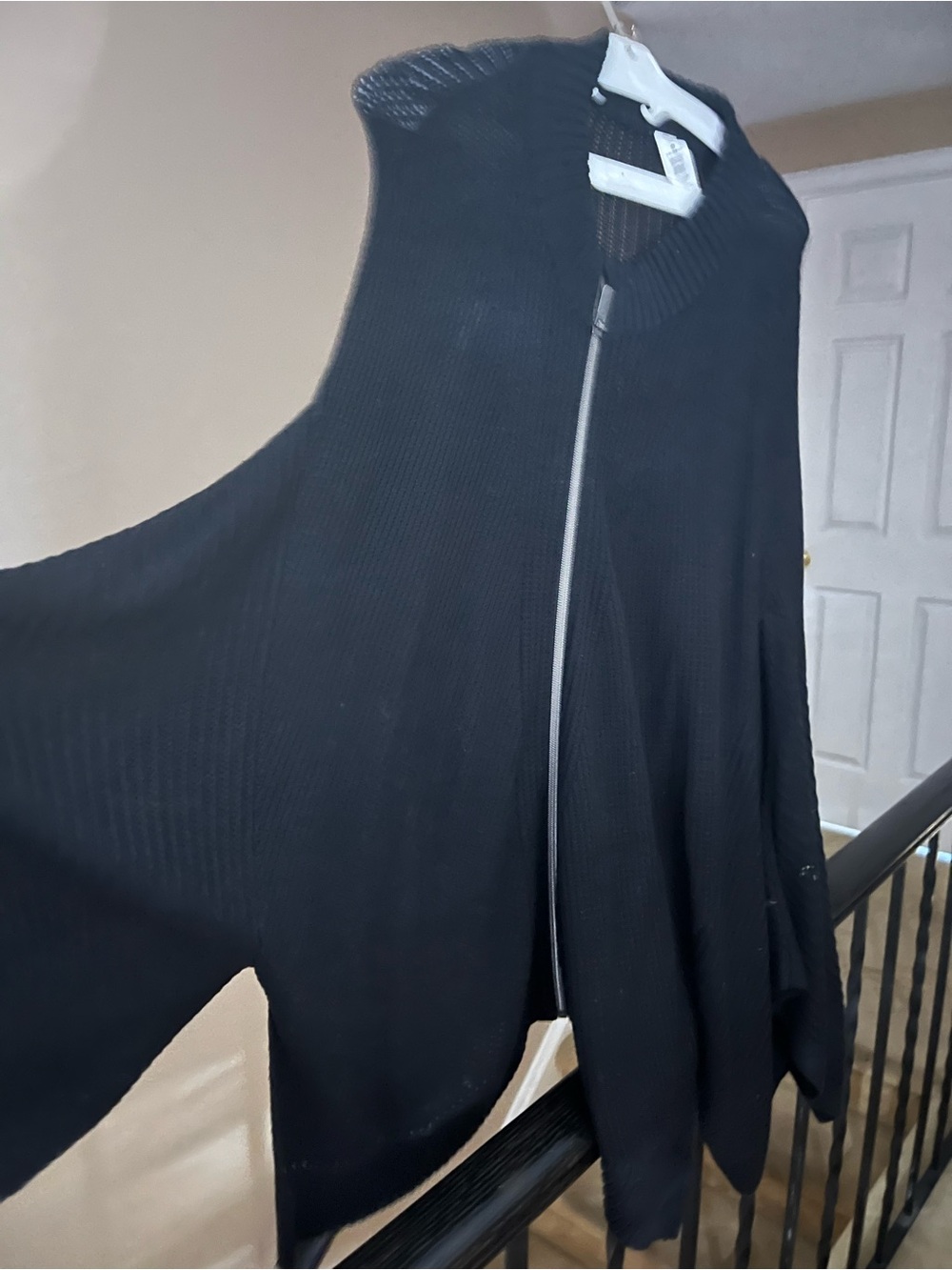 Lululemon Black Women's Zip-Front Sweater/cape